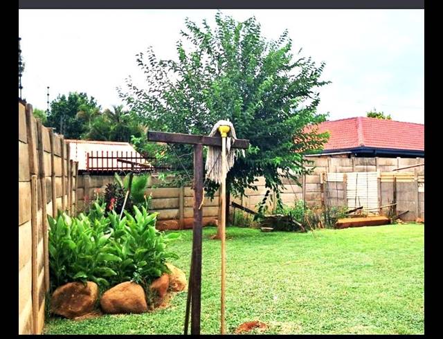 3 BEDROOM HOUSE FOR SALE IN KARENPARK